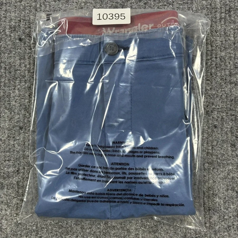 Wrangler Chino Shorts Mens 40 Blue Regular Fit Stretch Casual Travel Summer